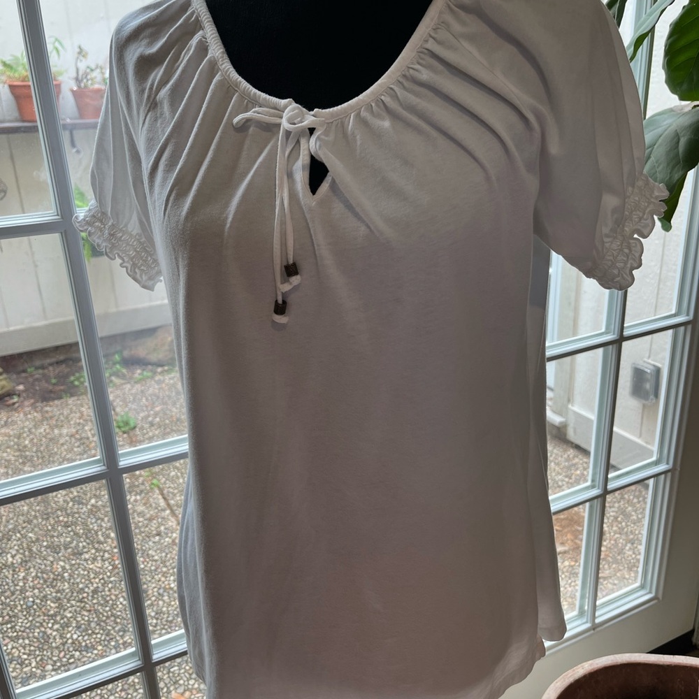 Lauren Ralph Lauren White peasant Blouse with Tie Detail size large, 100% cotton